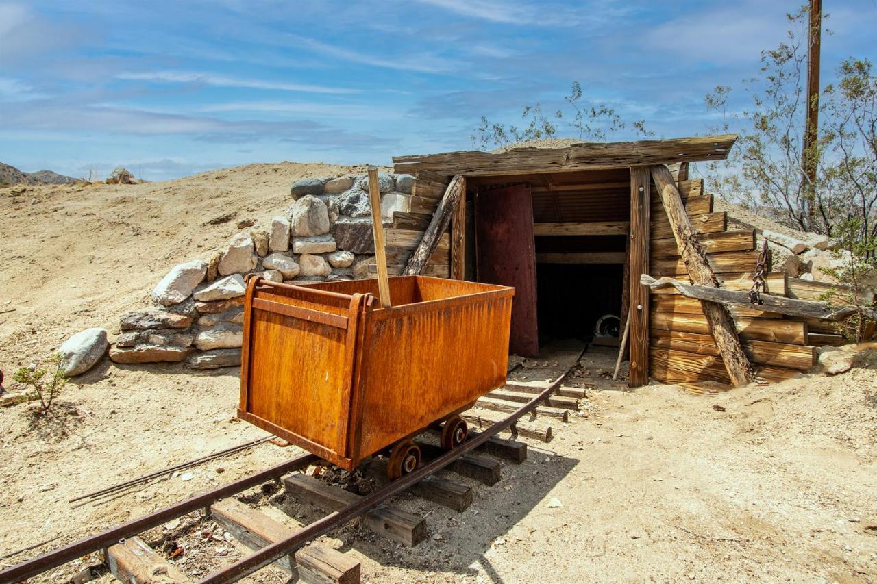 @ Marbella Lane - The Wine Mine Desert Escape Джошуа Три Екстериор снимка